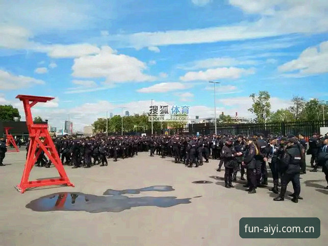 世界杯安保策略深度分析：英国警员缩减背后的成本博弈与球迷管理新思路